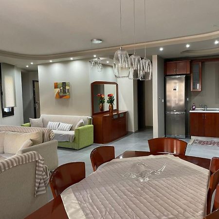 Aretousa - Center Luxury Suites 1 Nea Peramos  Ngoại thất bức ảnh